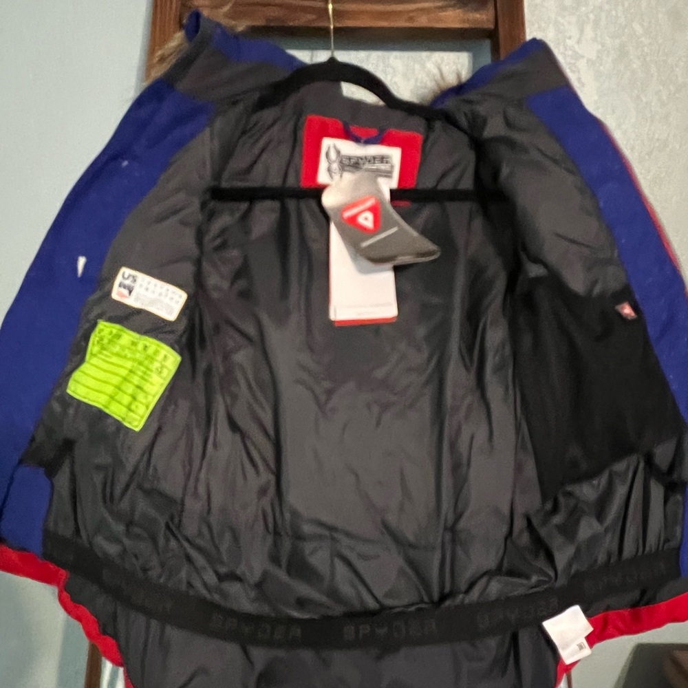 Girls jacket - Picture 3 of 6